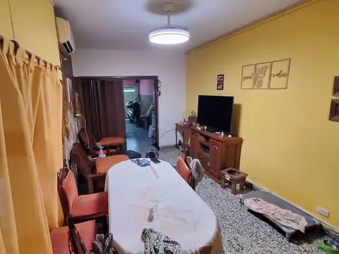 Deán Funes 100