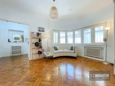 Casa 7 ambientes con 3 baños