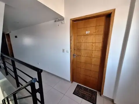Departamento en Venta en Bernal Oeste, USD 70.000