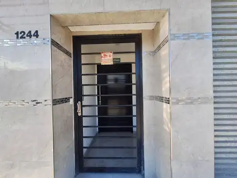 Zapiola 1244 , Piso 1
