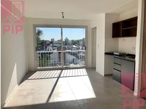MONOAMBIENTE AL FRENTE EN VENTA 