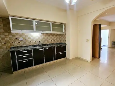 Depto Tipo Casa en Venta de 4 ambientes