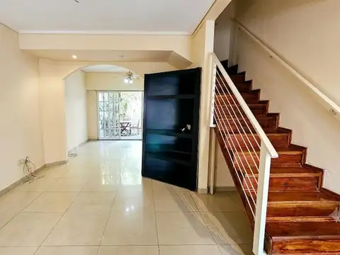 Depto Tipo Casa en Venta al Este