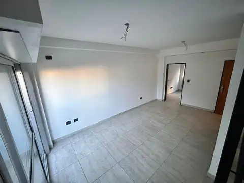 Depto Tipo Casa en Venta con 3 cocheras