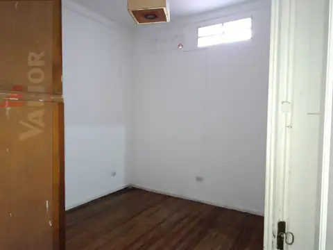 Casa en Alquiler con 1 cochera