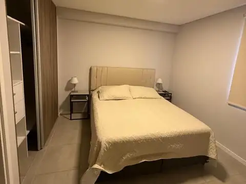 Departamento en Alquiler con 1 cocheras