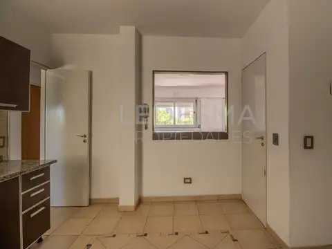 Departamento en Venta en Castelar, USD 90.000