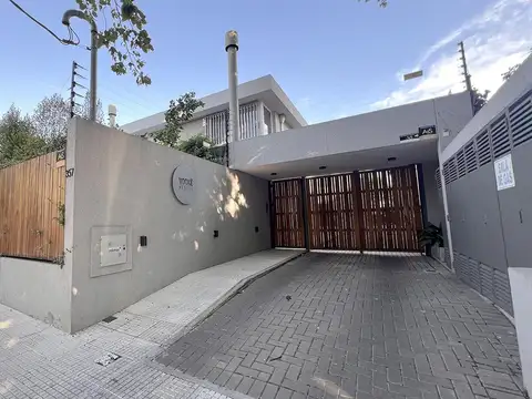 Excelente duplex en San Isidro dentro de una calle privada