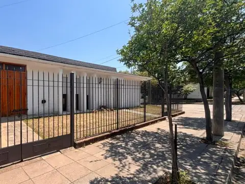 VENTA CASA 2 DORMITORIOS URCA APTO CREDITO