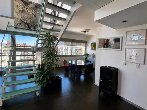 Departamento en Alquiler con 2 cocheras