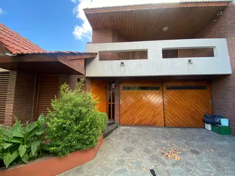 VENTA CASA 4 AMBIENTES SAN JOSE