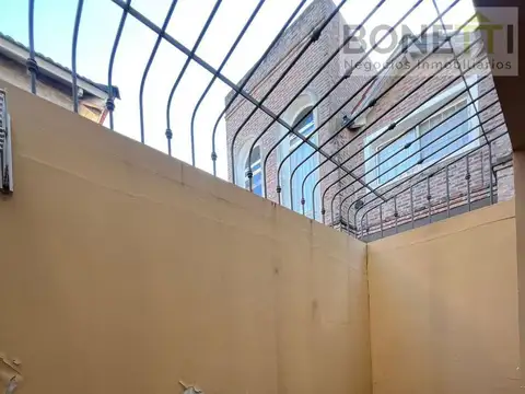 Casa en Alquiler en Mercedes, $ 700.000