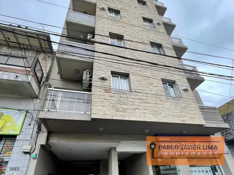 VENTA - DEPARTAMENTO 2 AMB - COCHERA - CASEROS - TRES DE FEBRERO