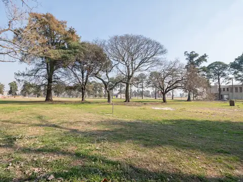 Venta Lote en Los Molinos Country