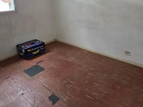 AMPLIO y LUMINOSO DEPARTAMENTO EN VENTA . DORREGO AL 500