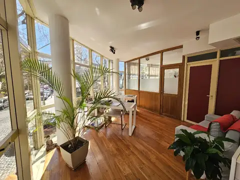RIVADAVIA 100, Piso 1