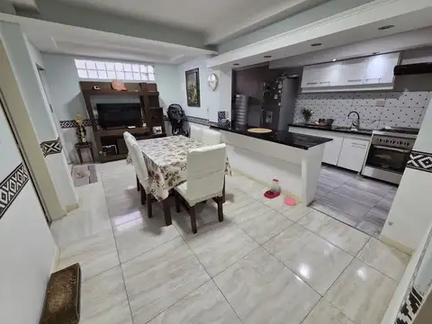 Depto Tipo Casa en Venta al Norte