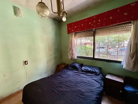 4 AMBIENTES COCHERA JARDIN PARRILLA QUINCHO