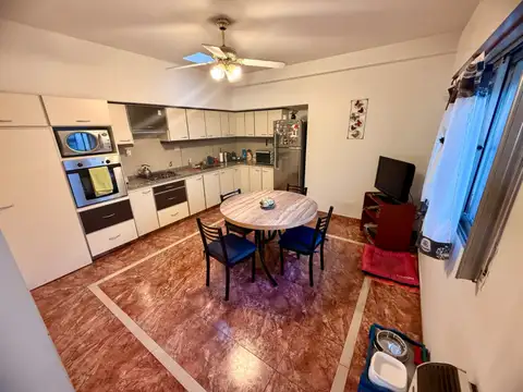 Casa en Venta en Mataderos, USD 240.000