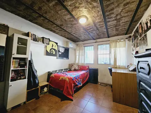 Depto Tipo Casa en Venta al Este
