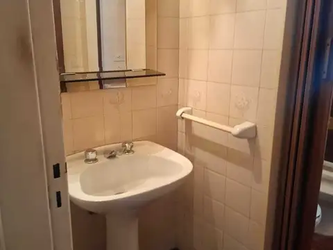 Departamento 4 ambientes con 3 baños