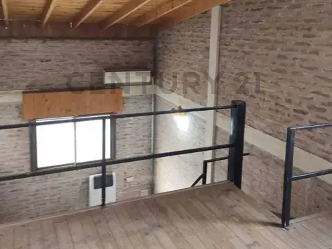 522 y 165 VIVIENDA MAS SALON LOTE 800m2 EN VENTA LA PLATA