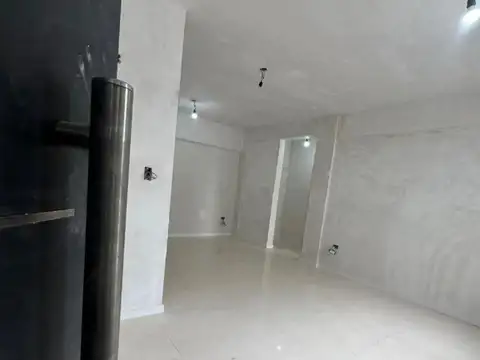 Departamento en Alquiler en Villa Luzuriaga, $ 900.000