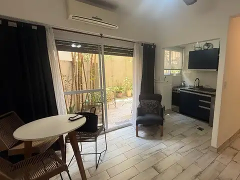 VENTA DEPARTAMENTO 2 AMBIENTES REFACCIONADO CON PATIO PROPIO EN PALERMO