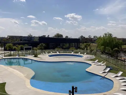 Terreno en Venta de 666,0 m2