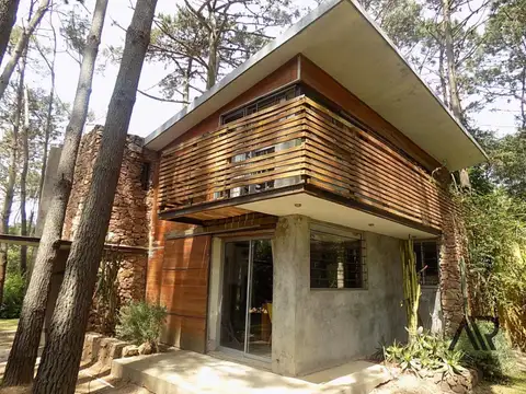 Casa en venta de 3 dormitorios c/ cochera en La Balconada