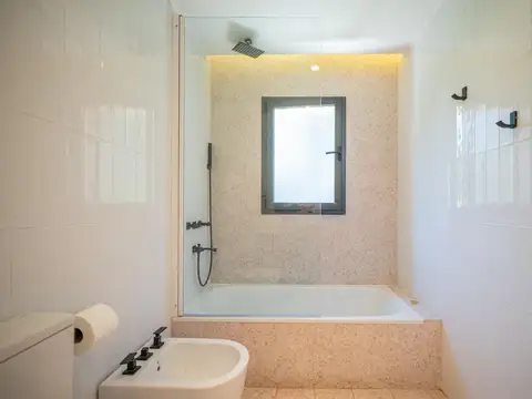 Casa en venta en Carmel Club de Campo, Pilar - 8 ambientes