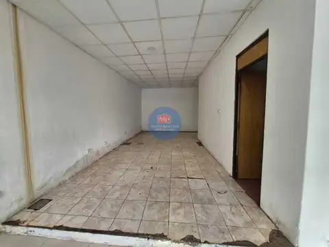 Local en Venta en Flores, USD 190.000