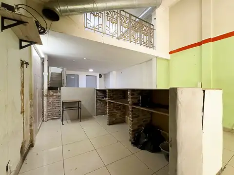 Local en Alquiler en Constitucion, $ 950.000