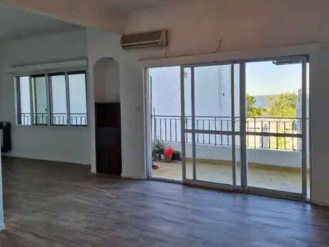 Departamento en Venta de 5 ambientes