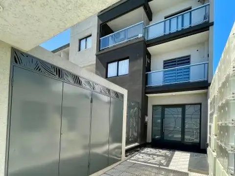 Cervantes al 2044 , Piso 2