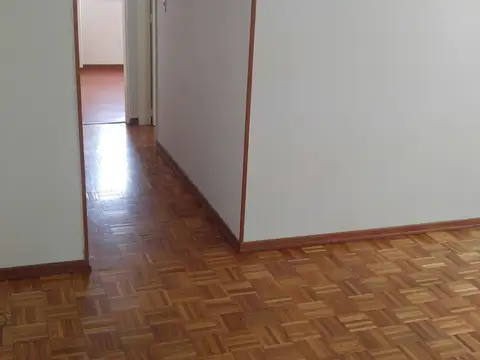 CRAMER 300, Piso 12