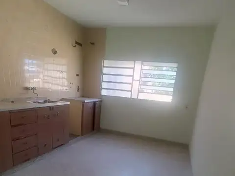 Terreno en Venta 20  mts Fondo