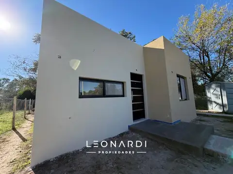 Casa a estrenar APTA CRÉDITO en venta en Loma Verde - ID 5694