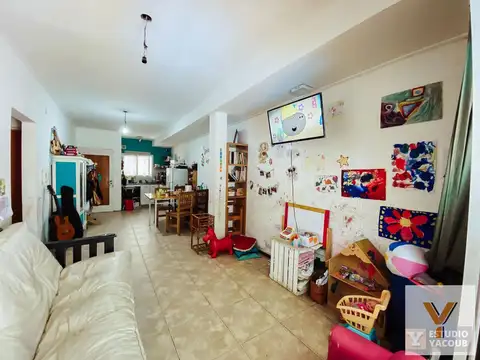 Depto Tipo Casa en Venta con 1 cocheras
