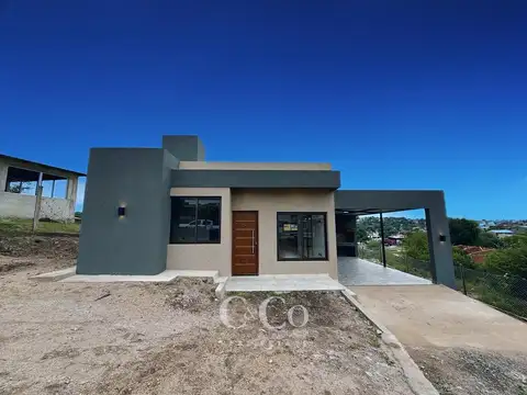 Casa en Venta con 1 cochera