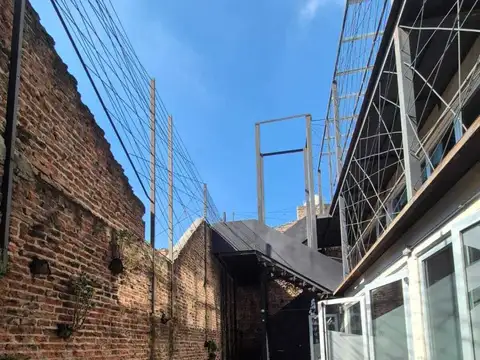 Casa 6 ambientes con 3 baños