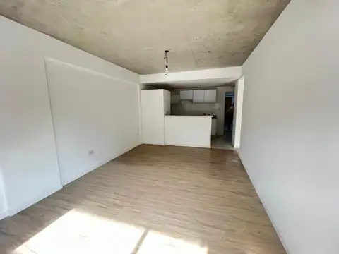 Amplia unidad en edificio nuevo