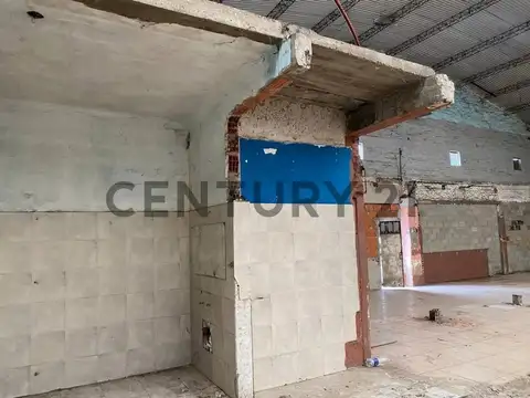 Avenida Eva Duarte De Perón 900, Piso 0