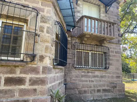 CASA ALQUILER CON CABAÑA EN SAN LORENZO