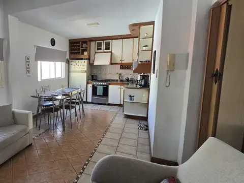 VENTA OPORTUNIDAD  MUY BUENA ZONA, PH TIPO CASA, MULTIFAMILIAR / INVERSIÓN