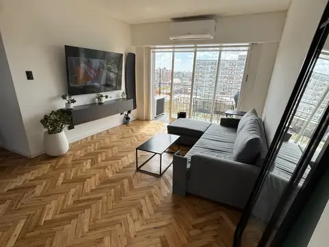 Av Balbín 1300, Piso 7