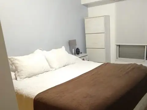 Casa 3 Ambientes en Venta - Moron Sur