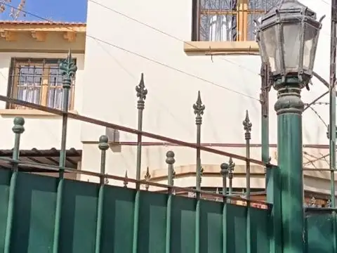 Casa en Alquiler en Godoy Cruz, $ 1.100.000