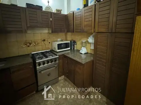 Casa 3 ambientes en venta Quilmes Oeste