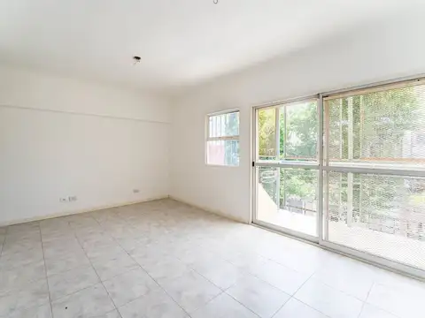 Venta Depto. de 3 amb. con balcón en V. Ortuzar